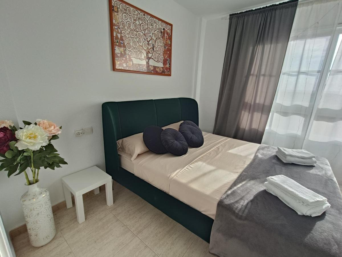 Apartamento Familiar Arcoiris Primera Linea De La Playa 卡亚俄萨尔瓦赫 外观 照片